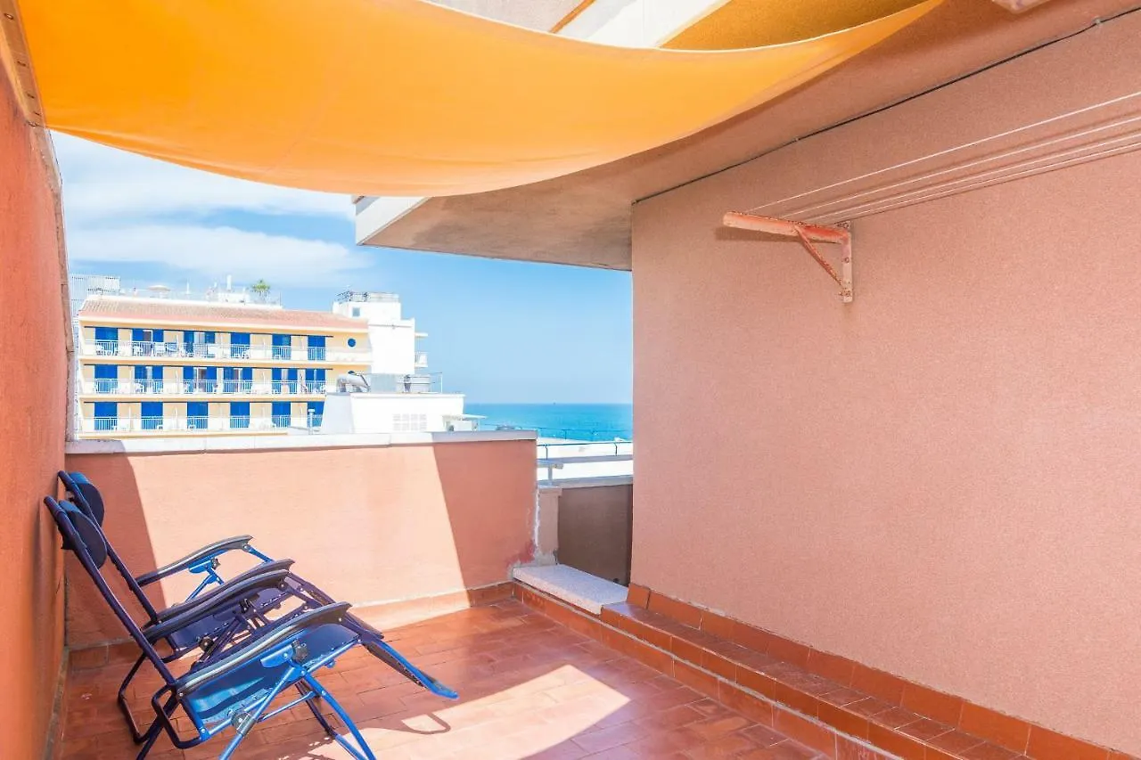 Homeholidaysrentals Itziar Pineda de Mar Apartman